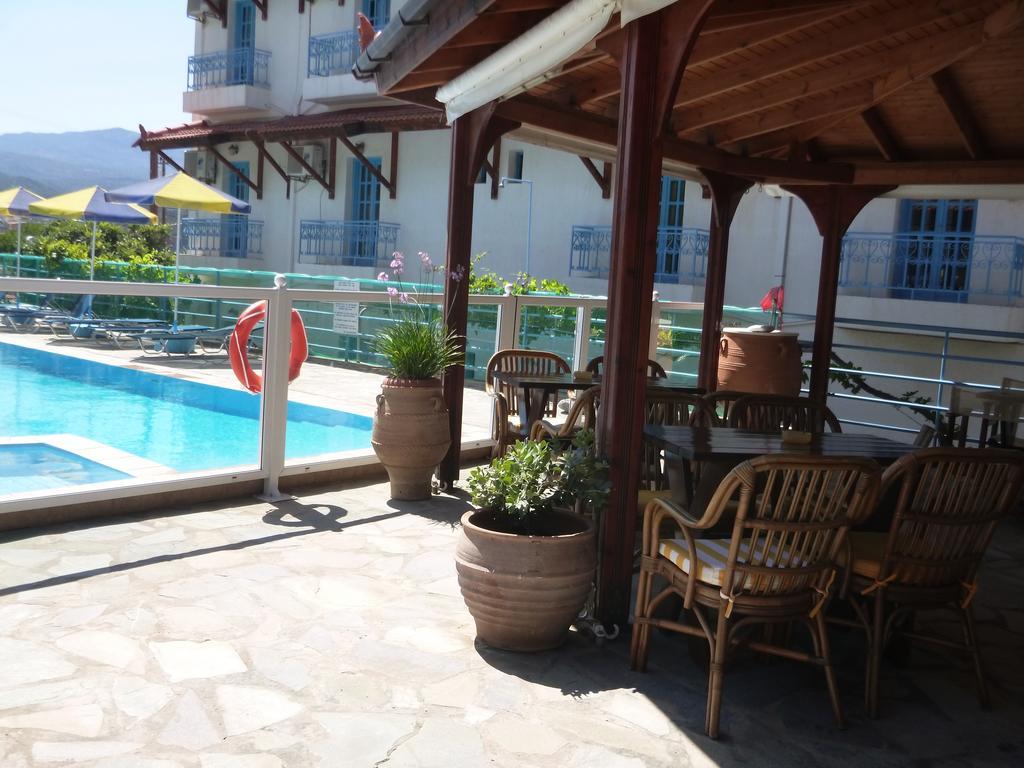 Stavros Apartments Істрон Екстер'єр фото