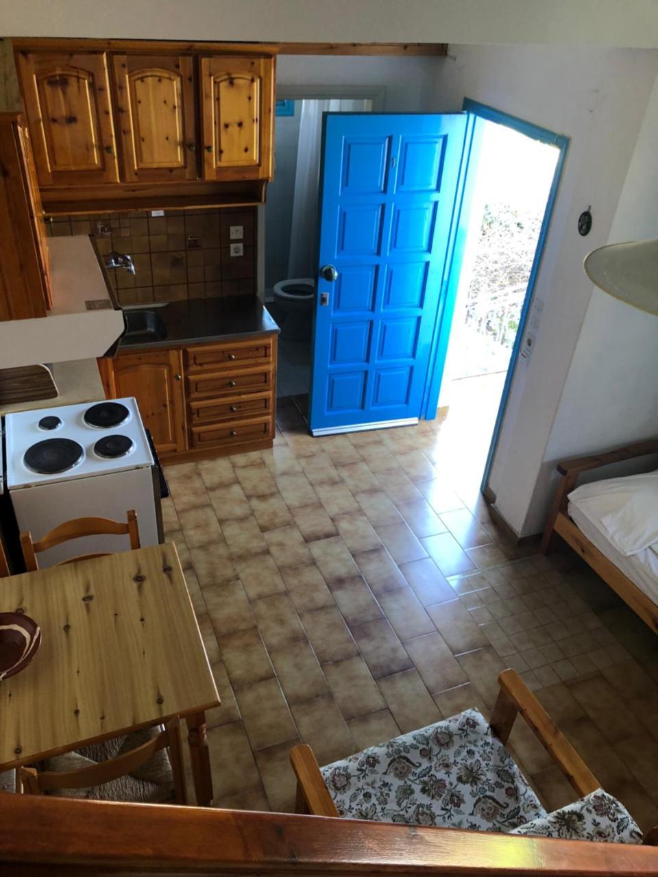 Stavros Apartments Істрон Екстер'єр фото